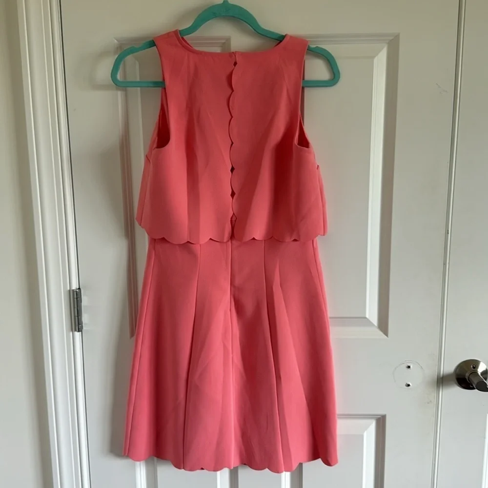 Ann Taylor Loft Size 2 Pink Scalloped Dress Sleeveless